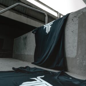 trenchfit performance training tee